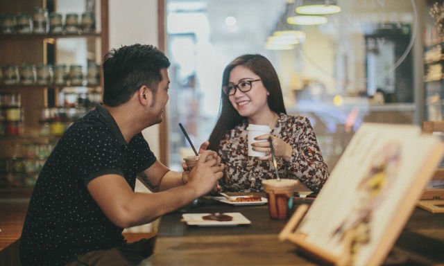 7 Momen yang Bikin Cowok Sadar, Kalau Ceweknya ini Berharga dan Harus Dijaga