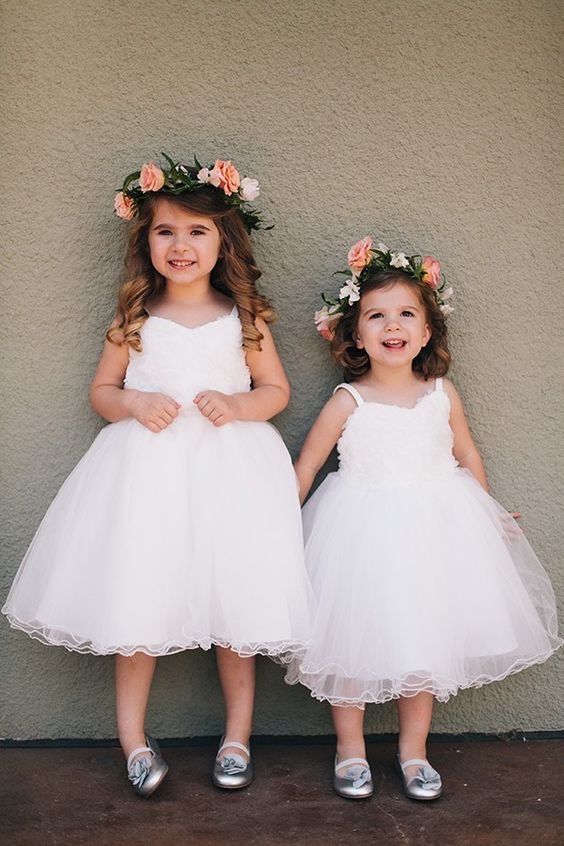 14 Inspirasi Gaun Flower Girl untuk Hari Pernikahanmu Nanti. Lihatnya Bikin Gemas!