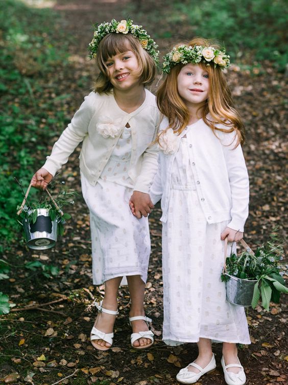 14 Inspirasi Gaun Flower Girl untuk Hari Pernikahanmu Nanti. Lihatnya Bikin Gemas!