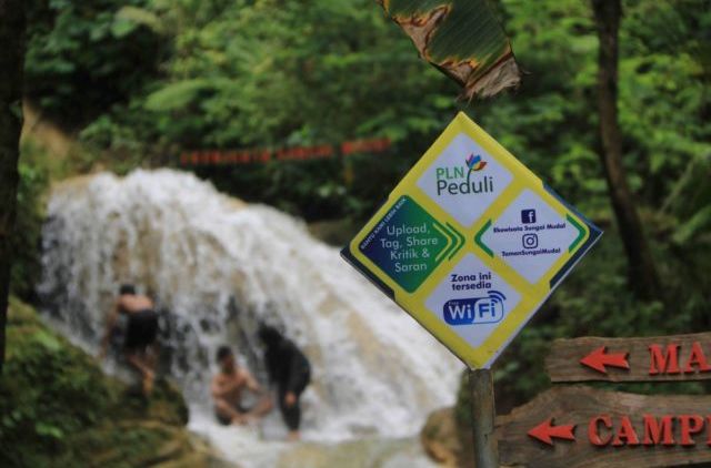 Ekowisata Sungai Mudal, Wisata Alam yang Ada Free Wi-Fi Buat Pengunjungnya. Wuih, Serunya!