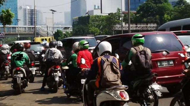 Macet mas, ditunggu ya