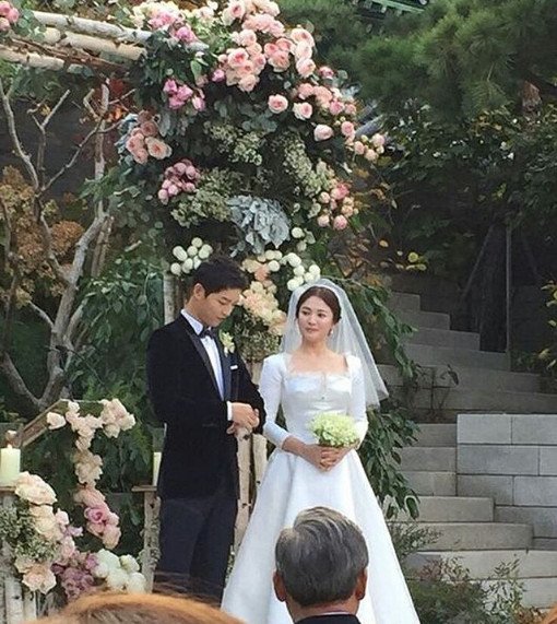 Inilah Cantiknya Song Hye Kyo di Hari Pernikahannya! Jadilah yang Pertama Tahu #SongSongCoupleWedding