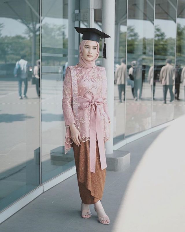 Image Result For Model Baju Yang Cocok Untuk Acara Lamaran