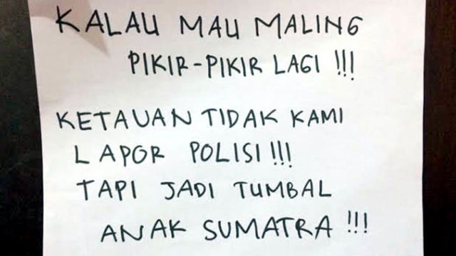 Anak Kos Harusnya Sudah Akrab dengan 15 Tulisan Ini. Mana yang Bikin Panas-Dingin?