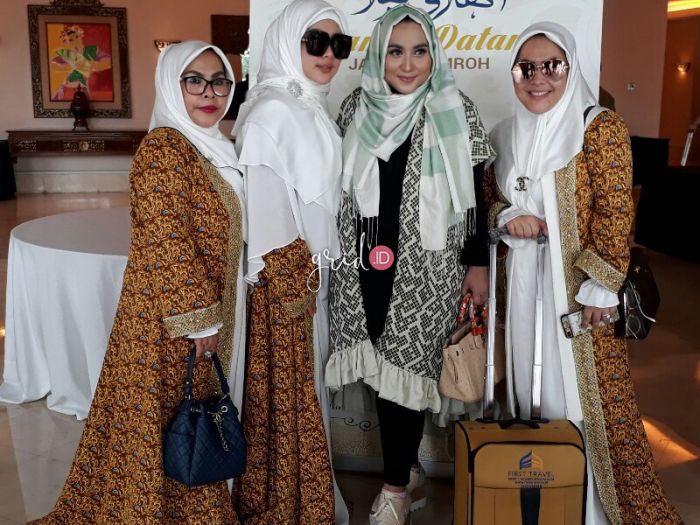 Secercah Harap dari Syahrini, Korban First Travel Akan Pergi ke Tanah Suci