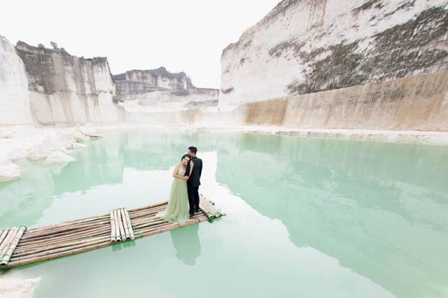 10 Ide Pre-Wedding Cantik di Atas Perahu. Ayo Arungi Bahtera Bersamamu, Mz!