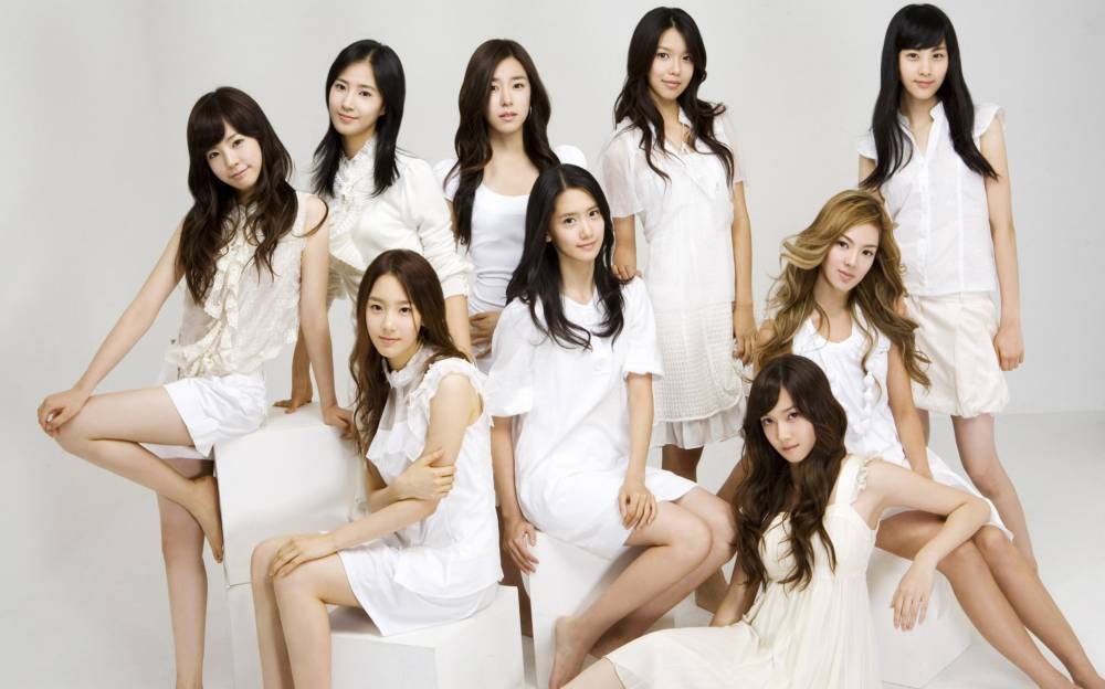 Dari Polos Sampai Cantik Elegan, Ini Transformasi SNSD dari Debut Hingga Sekarang