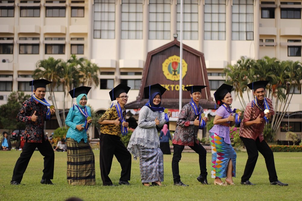 Aku Rindu Masa-Masa Kuliah, Bisakah Waktu itu Berputar Kembali?