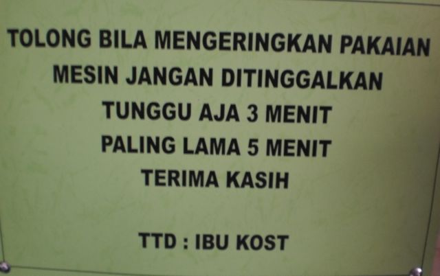 Anak Kos Harusnya Sudah Akrab dengan 15 Tulisan Ini. Mana yang Bikin Panas-Dingin?