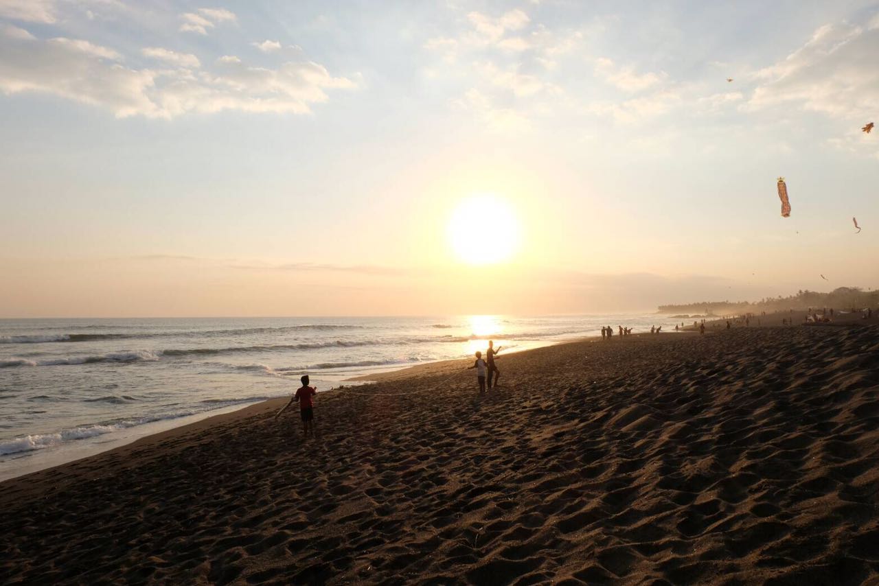 Ini Dia 5 Spot Asyik Tersembunyi Untuk Menikmati Sunset di Bali