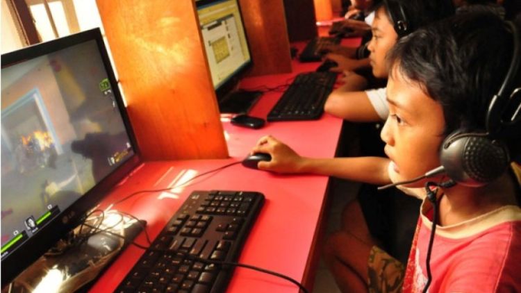 Kekerasan di Media Berpengaruh Terhadap Perkembangan Anak