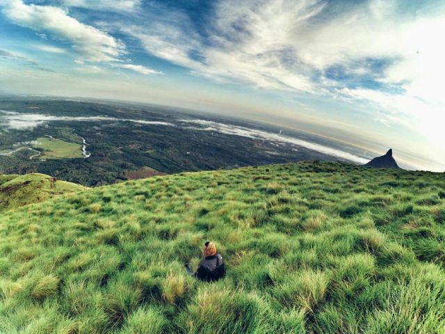 Bukit Besar Dan Bukit Telunjuk Sebagai Ikon Kab/Kota Lahat