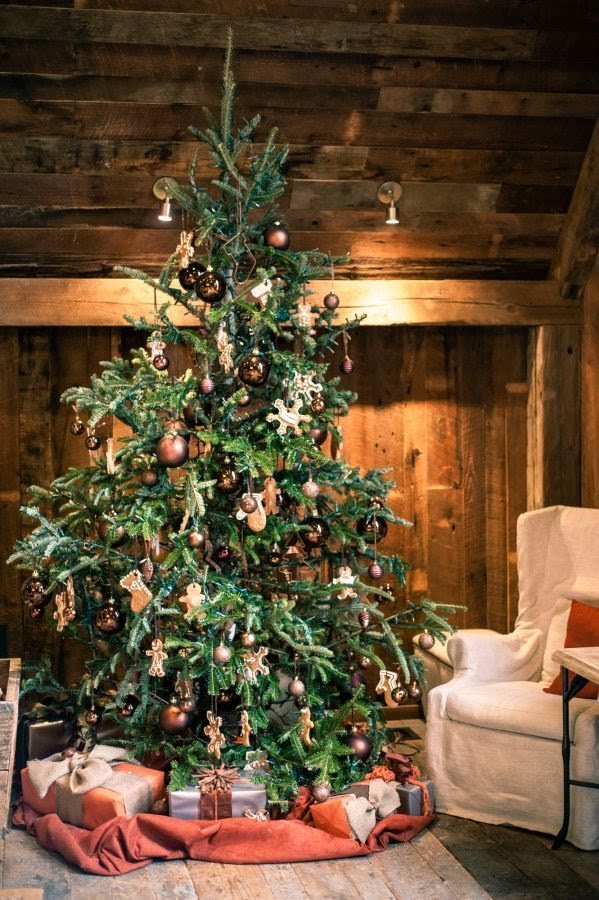 Rustic christmas tree