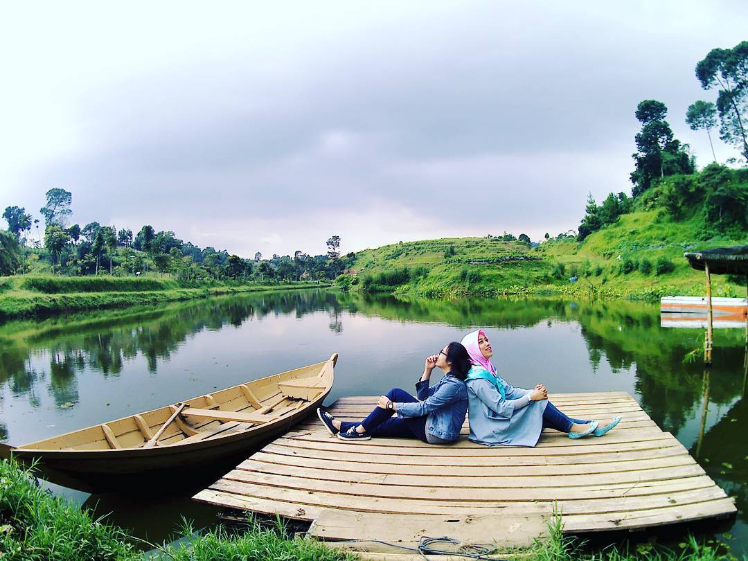 Taman Lembah Dewata Lembang, Destinasi Kekinian yang Hits di Kota Kembang!