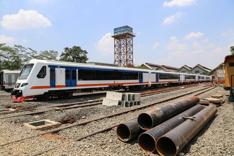 Kabar Gembira, Kereta Bandara Soekarno Hatta Segera Beroperasi. Begini Mewahnya Kereta Ini!