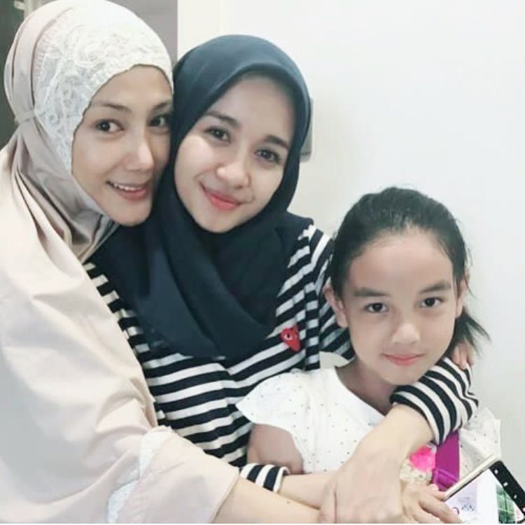 Potret Kedekatan Laudya Cynthia Bella dengan Mantan Istri dari Suaminya. Duh, Adem Banget Lihatnya!