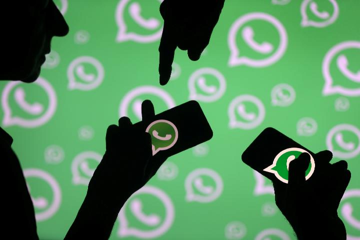 Tuai Kontroversi, GIF Porno di WhatsApp Ternyata Mudah Dicari. Begini Pernyataan Kominfo