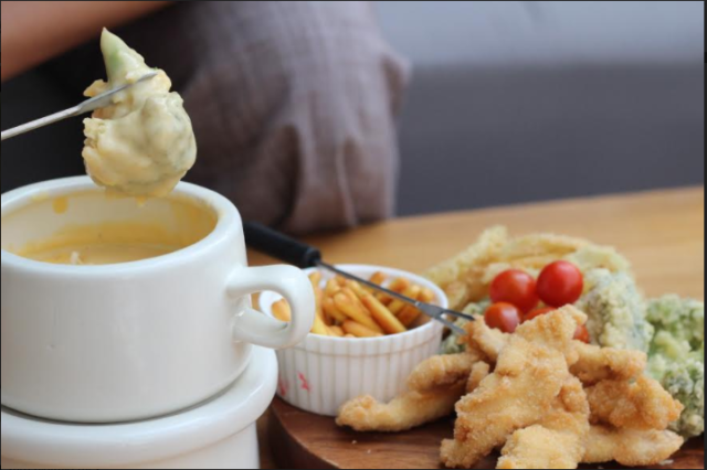 Cheese Fondue