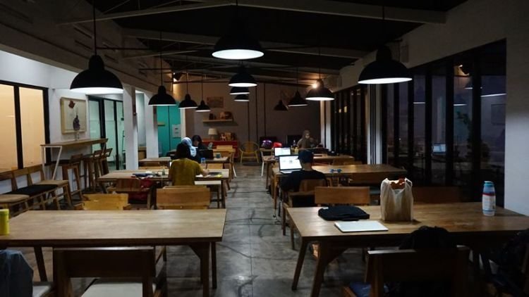 CO&CO Space Bandung, Tempat Nyaman Untuk Belajar, Nyari Ide Sekaligus Menenangkan Diri