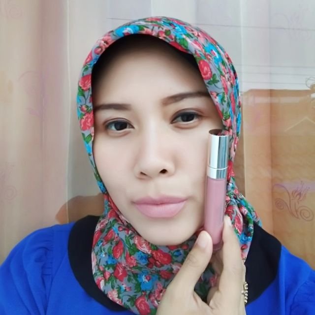 3. Wardah Exclusive Matte lip Cream (dok.pri)