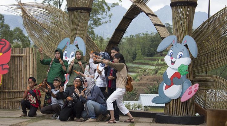 Taman Kelinci Malang, Destinasi Kekinian yang Hits 