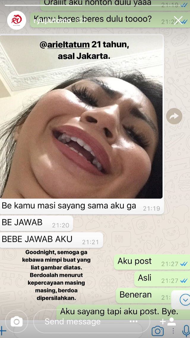 Berbalas Instastories, Ternyata Gaya Pacaran Ariel Tatum-Ryuji Utomo Nggak Beda dengan Kita. Kocak!