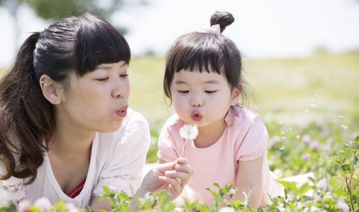 Jangan Pernah Remehkan Perjuangan Para Ibu Tunggal. Cintanya Sama, Tapi Perjuangannya Dobel!