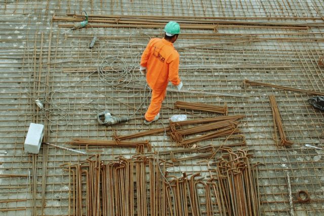 Ingin Mengubah Dunia, tapi Bingung Mau Berbuat Apa? 6 Cara Sederhana ini Patut Kamu Coba