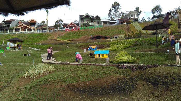 Taman Kelinci Malang, Destinasi Kekinian yang Hits Bagaikan Negeri Dongeng!