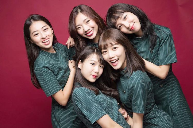 Pramugari Eva Air Emang Cantik Kaya Girlband Korea. Yuk Intip Foto-Fotonya yang Bikin Meleleh!