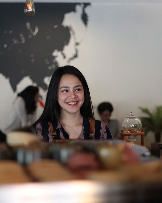 Gabriela, Barista dari Cipete yang Cantiknya Kayak Perpaduan Raisa-Maudy Ayunda. Uwuwuwu~