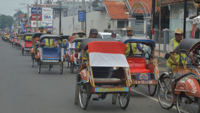 Polemik Kebangkitan Becak Sebagai 'Angkutan Lingkungan' di Ibu Kota. Yuk Lihat Faktanya