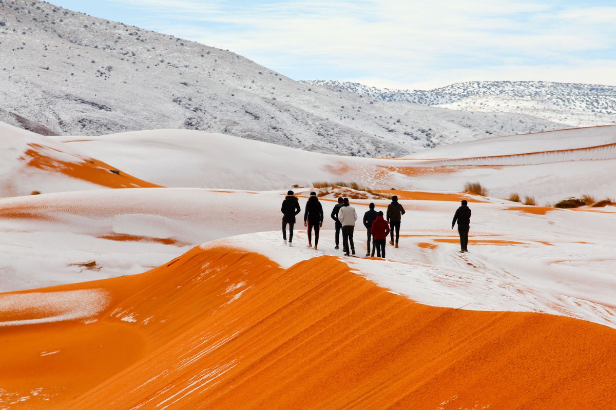 Snow on The Sahara, Gurun Terpanas di Dunia Kembali Diselimuti Salju. Ketiga Kalinya dalam 40 Tahun