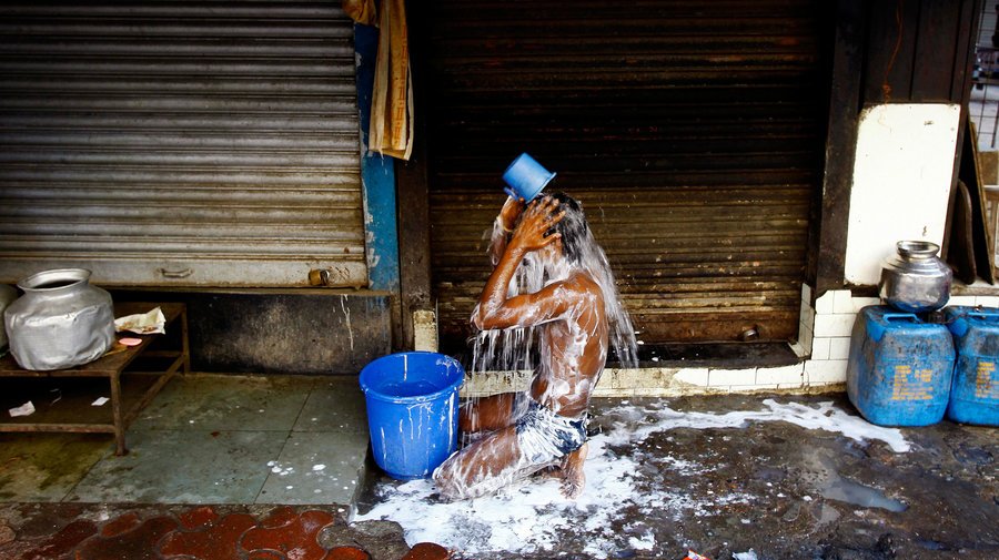 Mandi Itu Sebenarnya Nggak Mesti Dua Kali Sehari, Ini 10+ Fakta Soal Mandi yang Harus Kamu Tahu