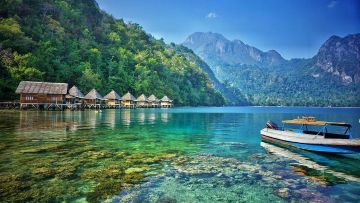 7 Destinasi Wisata Khusus Buat Kamu yang Introvert. Orang Introvert Juga Butuh Liburan Dong!