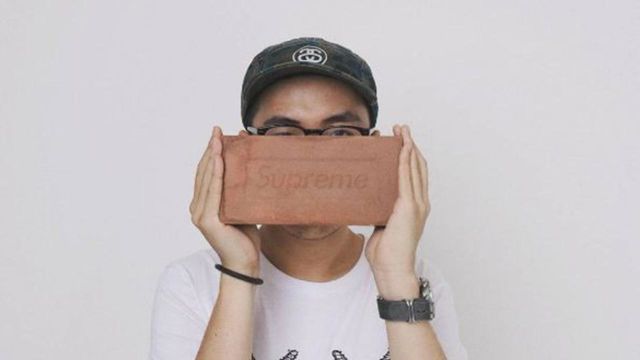 10 Produk Supreme Paling Nyeleneh dan Aneh. Meski Harganya Selangit, Tetap Aja Ada yang Beli!