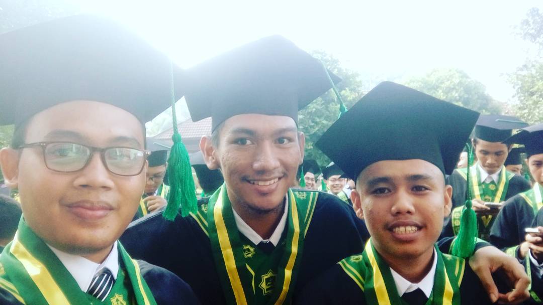 Suka Duka Fresh Graduate Mengejar Karir