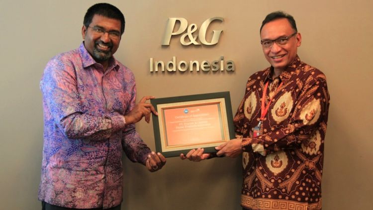 Respons Cepat P&G Bersama WVI dalam Bantu Fase Pemulihan Korban Letusan Gunung Berapi Agung di Bali