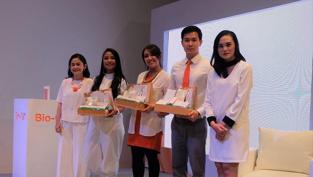 Rawat Kulitmu dengan Kemasan Terbaru Bio-Oil 200ml. Sehat dan Cantik Dilihat!