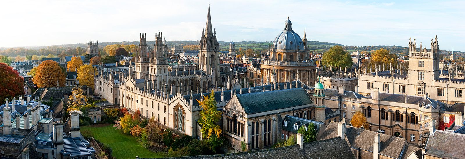 Menelusuri Bangunan Bersejarah Universitas Oxford