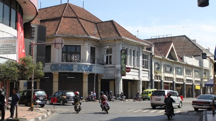 Paris Van Java, Bandoeng Tempoe Doeloe