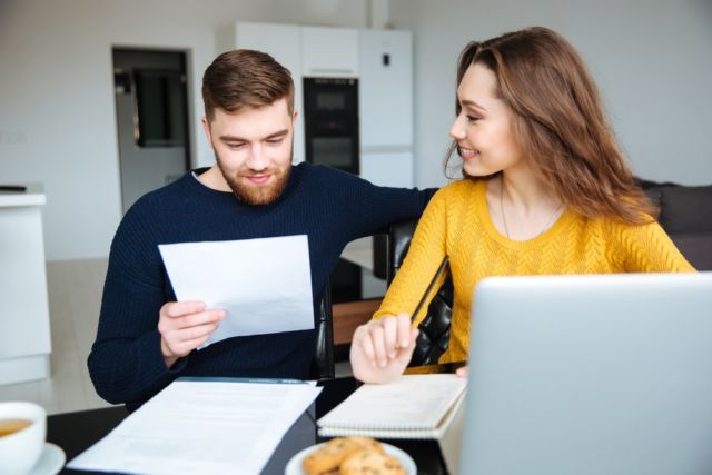 Tak Perlu Ragu, Ini Lho 5 Keuntungan Punya Pasangan yang Profesinya Berbeda Denganmu