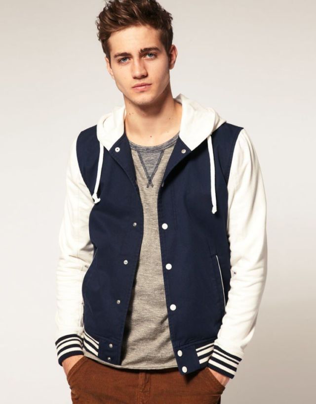 Jaket Varsity