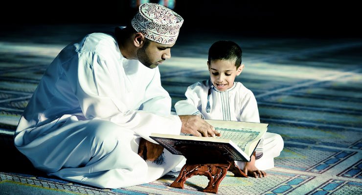 Cara Ampuh Mengajarkan Anak Agar Mau Menghafal Qur'an Sejak Usia Dini. Pasangan Muda Wajib Tahu!