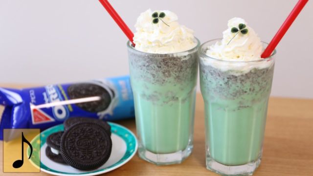 7 Kreasi Minuman Kafe Berbahan Oreo Buatmu yang Bosan Nyeduh Coffee Mix Sasetan. Yuk, Bikin!