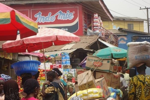 Jadi Makanan Pokok di Nigeria, Indomie Sering Disangka Bukan dari Indonesia. Ternyata Ini Alasannya