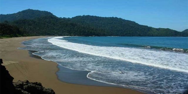 Pantai Bandialit