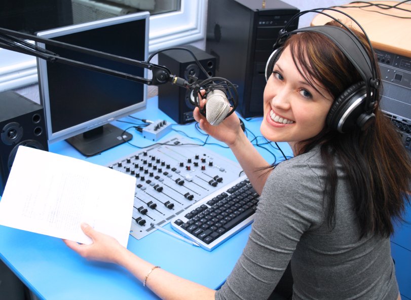 Buat yang Penasaran Kenapa Kini Radio Sudah Jarang Diminati, Yuk Simak Ulasan Ini!