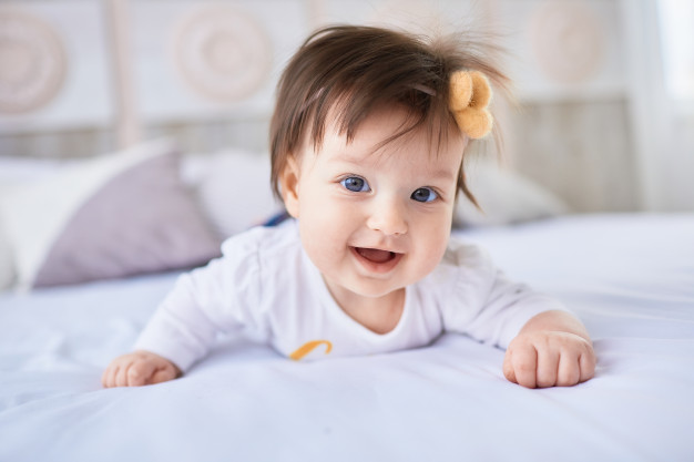 5 Rahasia Menjadikan Rambut Si Kecil Menjadi Hitam, Lebat dan Sehat. Murah, Asal Telaten!