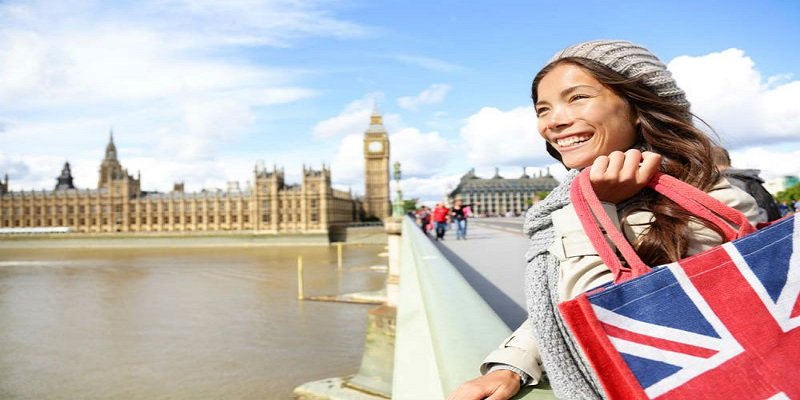 Hanya di Britania Raya, Kamu Bisa Jalan-Jalan Rasa Bintang Film